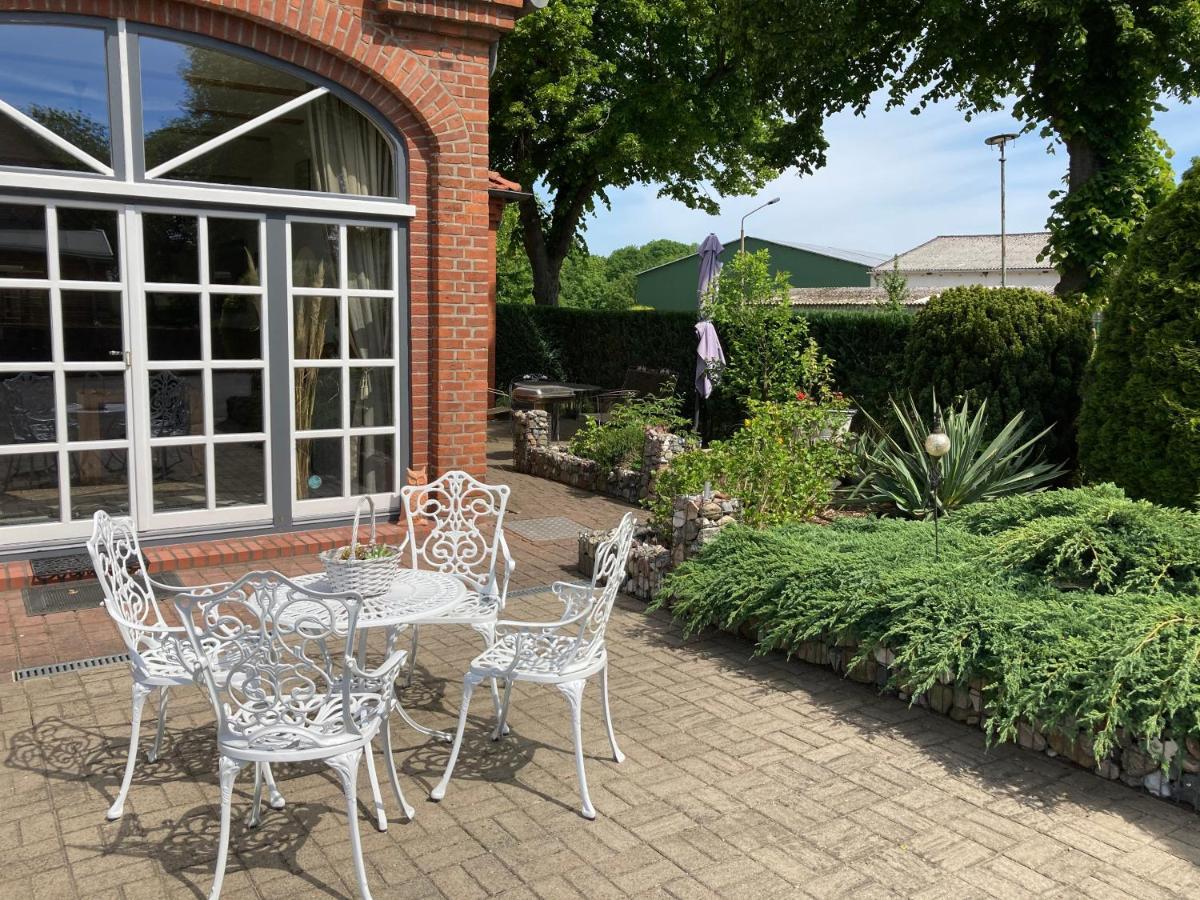 Grundshagen Landhausidyll Ferienwohnung מראה חיצוני תמונה