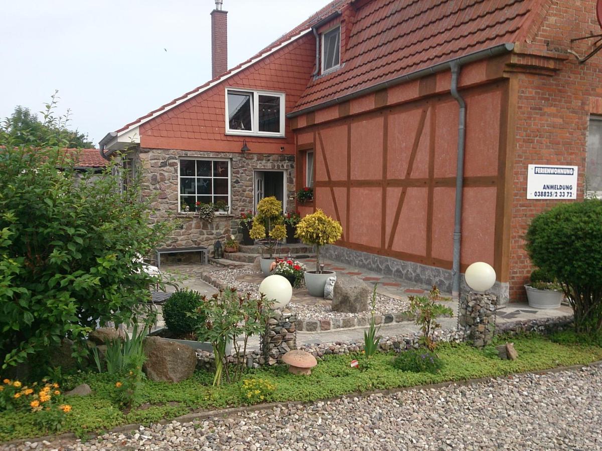 Grundshagen Landhausidyll Ferienwohnung מראה חיצוני תמונה